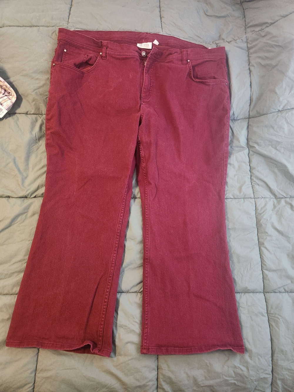 Women’s Burgundy Wide Leg Jeans - Flare Fit